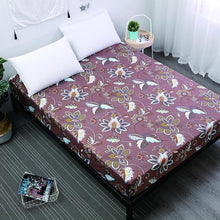 Load image into Gallery viewer, MECEROCK New Printing Bed Mattress Cover Waterproof Mattress Protector Pad Fitted Sheet Separated Water Bed Linens with Elastic